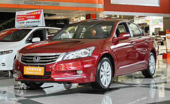 Heatproof Durable Red Automotive Paint , Anti Oxidation Metallic Red Car Paint