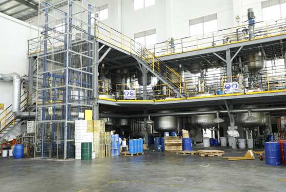 Chinese Manufacturers Sell Multifunctional Automotive Paint Primer With UV Resistance