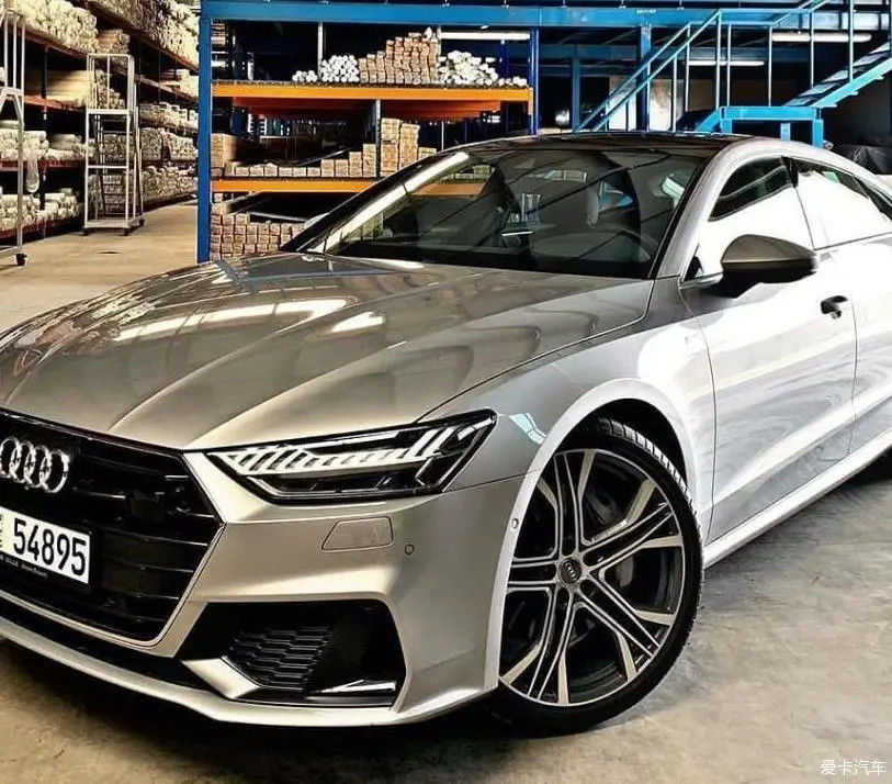 Audi LX7W Bright Silver Finished Car Paint Color Long-Lasting And Easy To Maintain